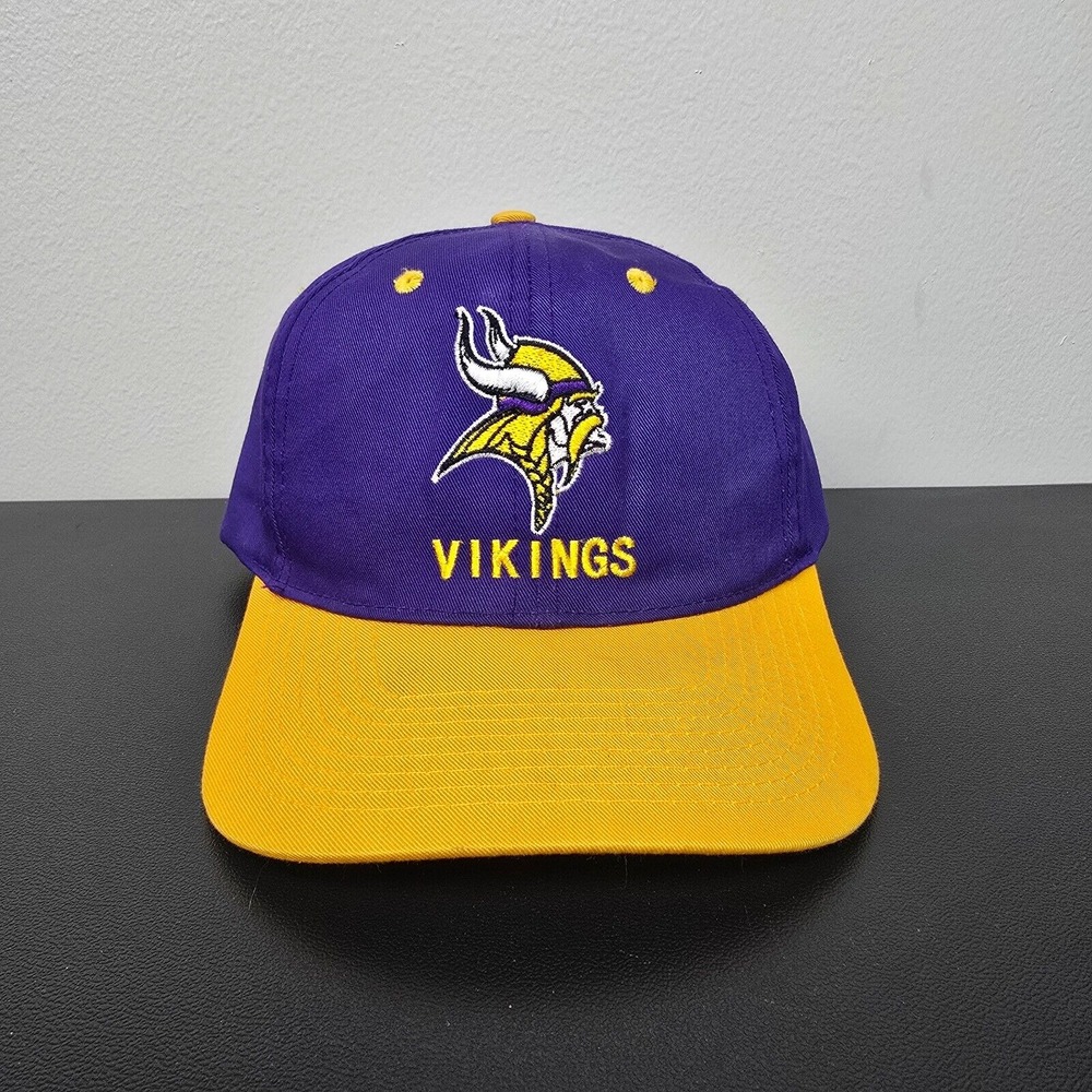 VINTAGE Minnesota Vikings Hat Cap Mens SnapBack Purple Patch Logo Football‎ NFL